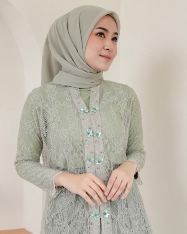 kebaya parapuan kilau daisy kebaya modern